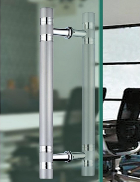 Vista del Juego Tirador Vostok 450X300mm Inox Instalado Vista del Juego Tirador Vostok 450X300mm Inox Instalado